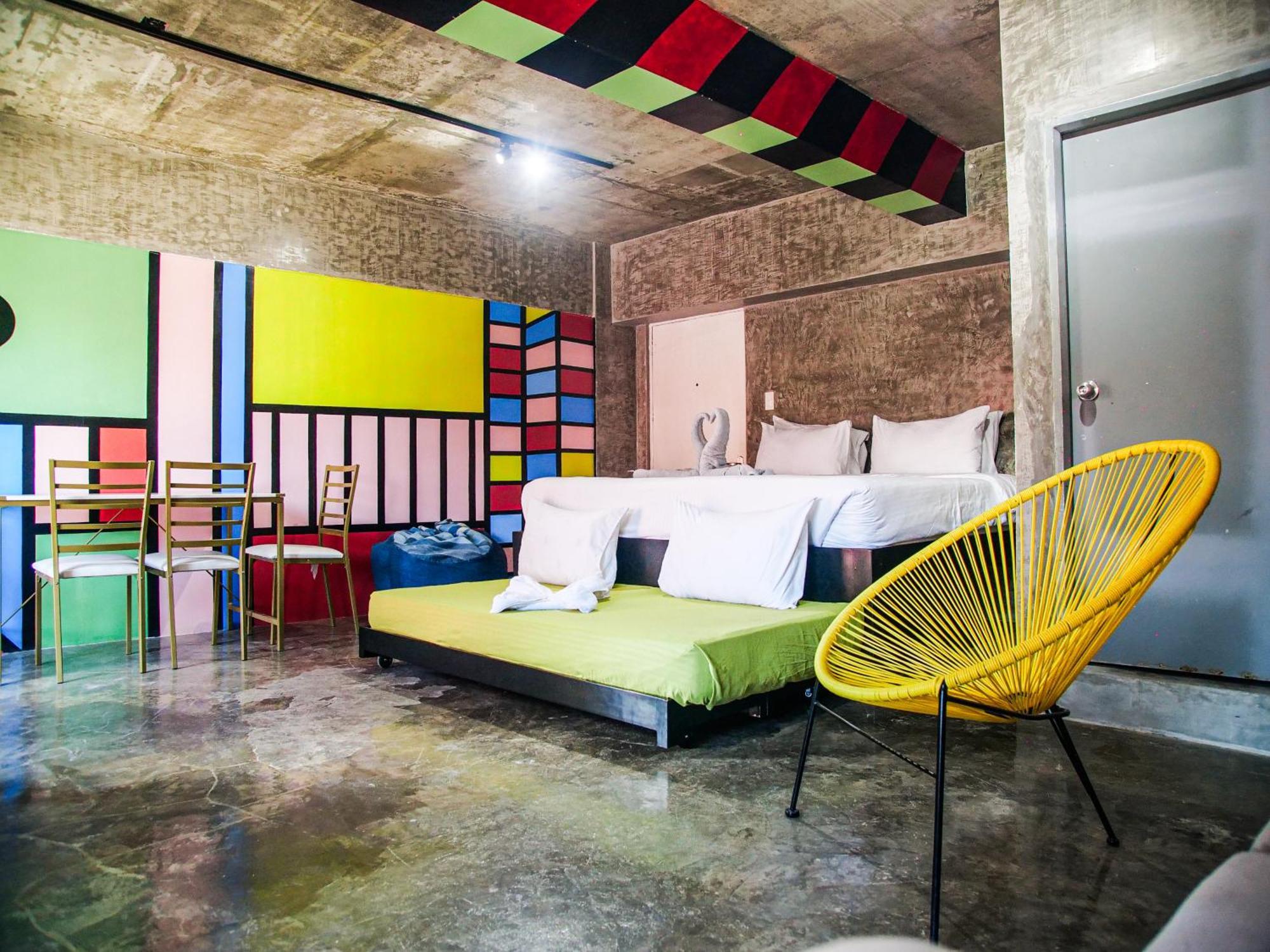 D522 Hostel At Kiener Hills - Near Cebu Airport มักตัน ภายนอก รูปภาพ
